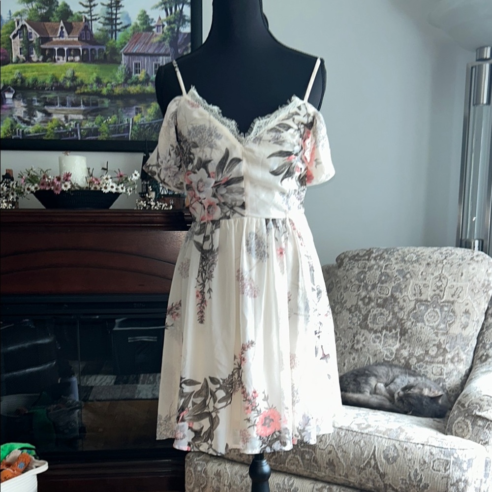 Lulu's White and Pink Floral Mini Dress